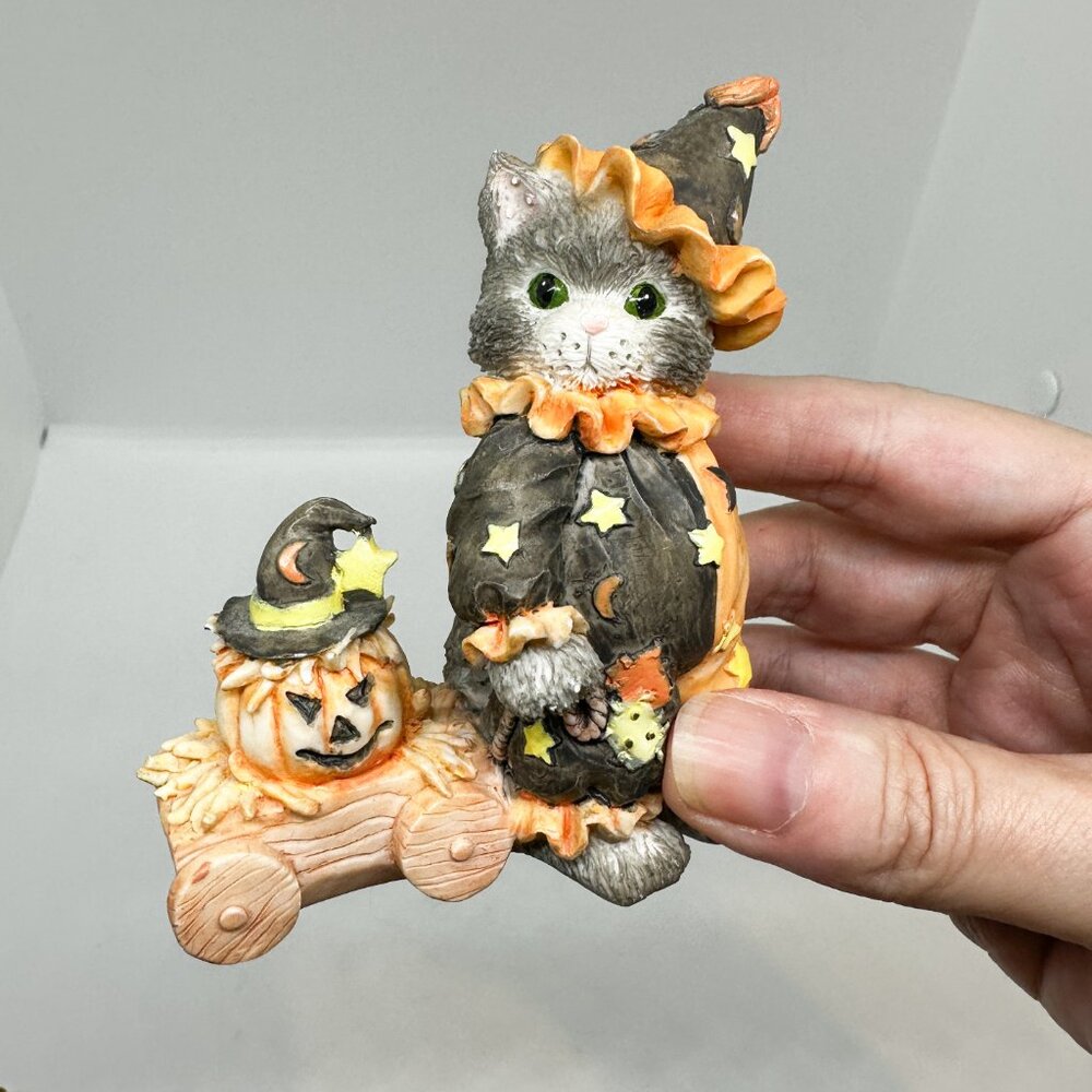 SOLD Vintage 1994 Calico Kittens Cat Halloween Clown Pumpkin Circus Celestial